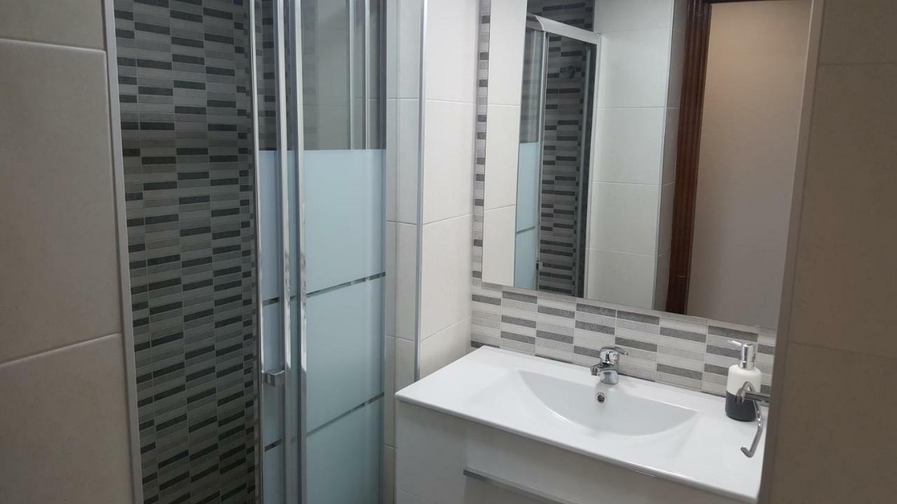 Apartamento Entre Patios Valladares Cordoba Exterior photo
